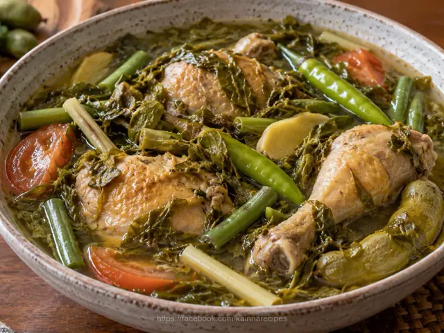 Sinampalukang Manok